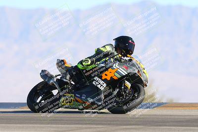 media/Jan-12-2025-CVMA (Sun) [[be1d2b16e3]]/Race 3-Amateur Supersport Middleweight/